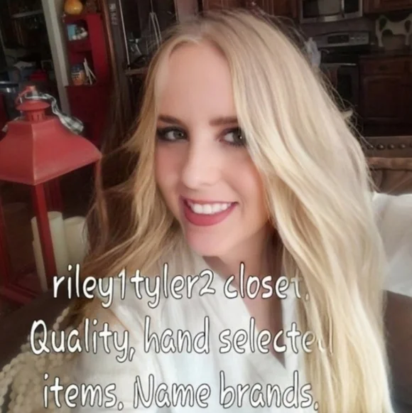 Vtg 90s patchwork Boho embellished Sage/ Fuschia/ button front boxy jacket sz M - Picture 12 of 13